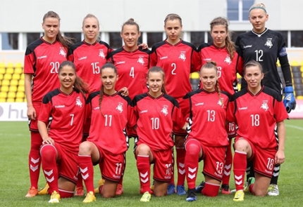 Moterų futbolo rinktinė Šiauliuose mes iššūkį šveicarėms 