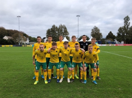 Lietuvos U-17 rinktinė pribloškė Farerų salų komandą 