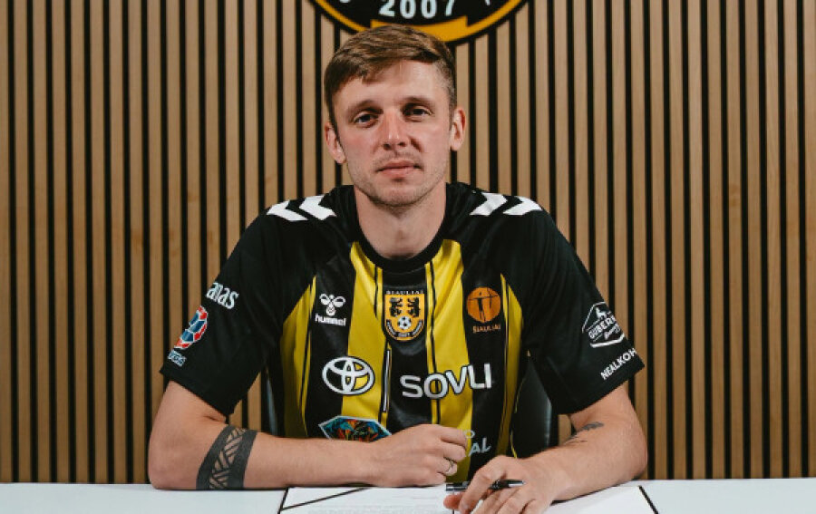 A. Novikovas persikėlė į Saulės miestą